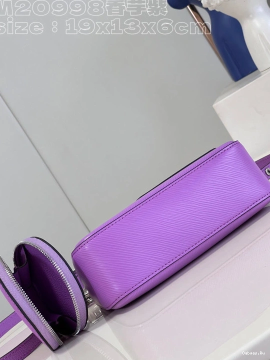 VUITTON Marellini LOUIS 0101